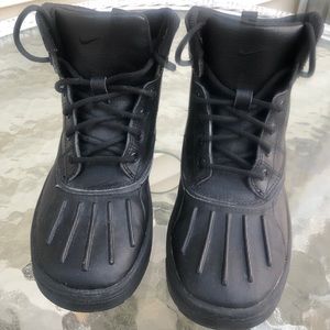 Nike Kids ACG High Top Woodside Winter Boot